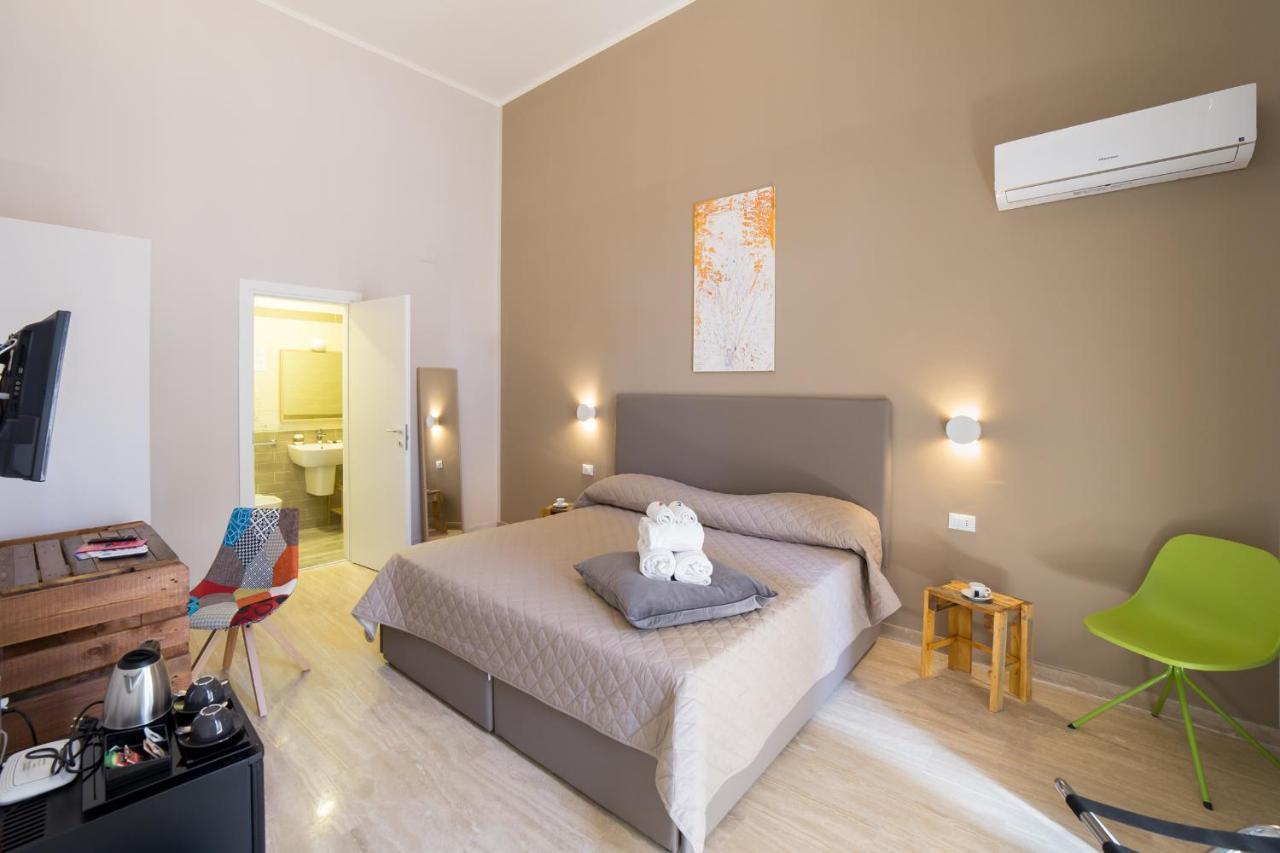 Cla.Pa H. Group - Dislocated Hospitality Hotel Napoli Bagian luar foto