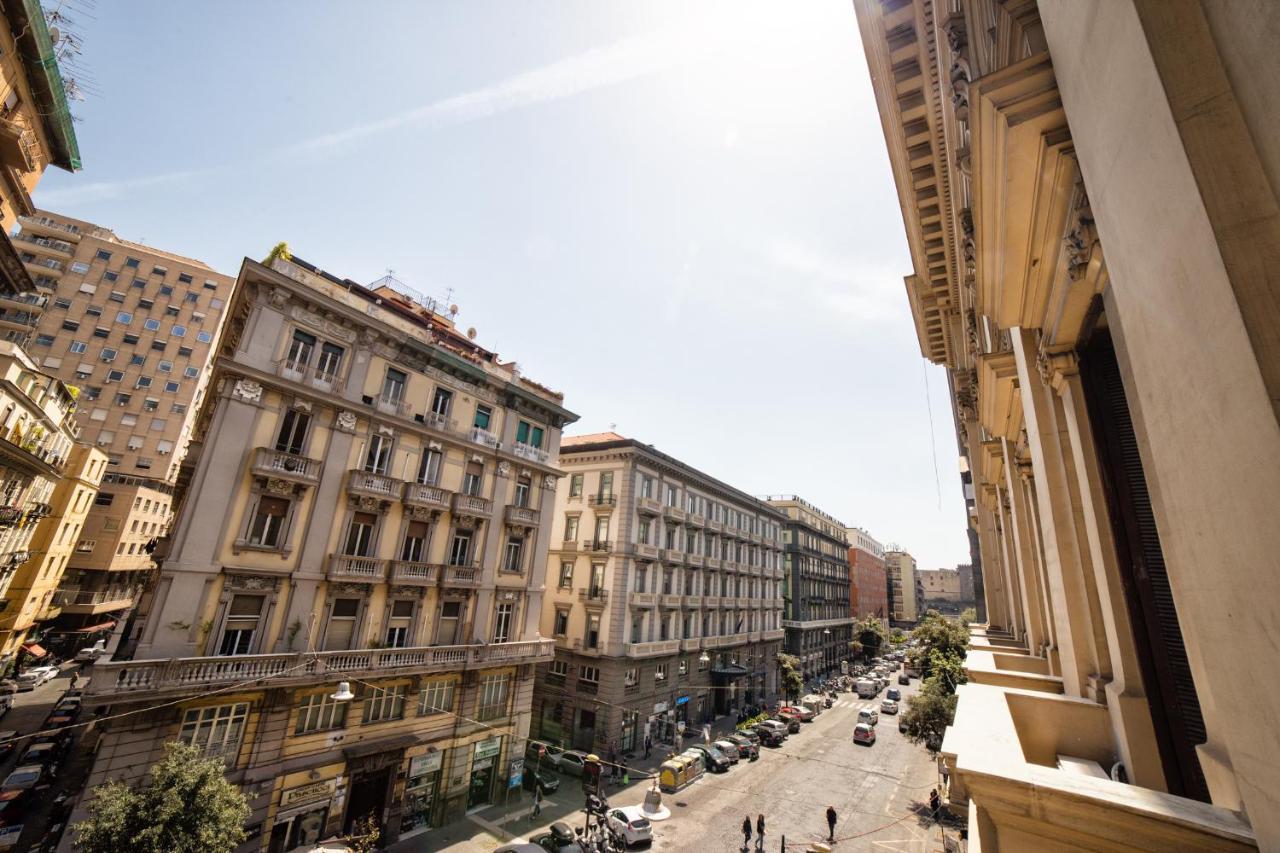 Cla.Pa H. Group - Dislocated Hospitality Hotel Napoli Bagian luar foto