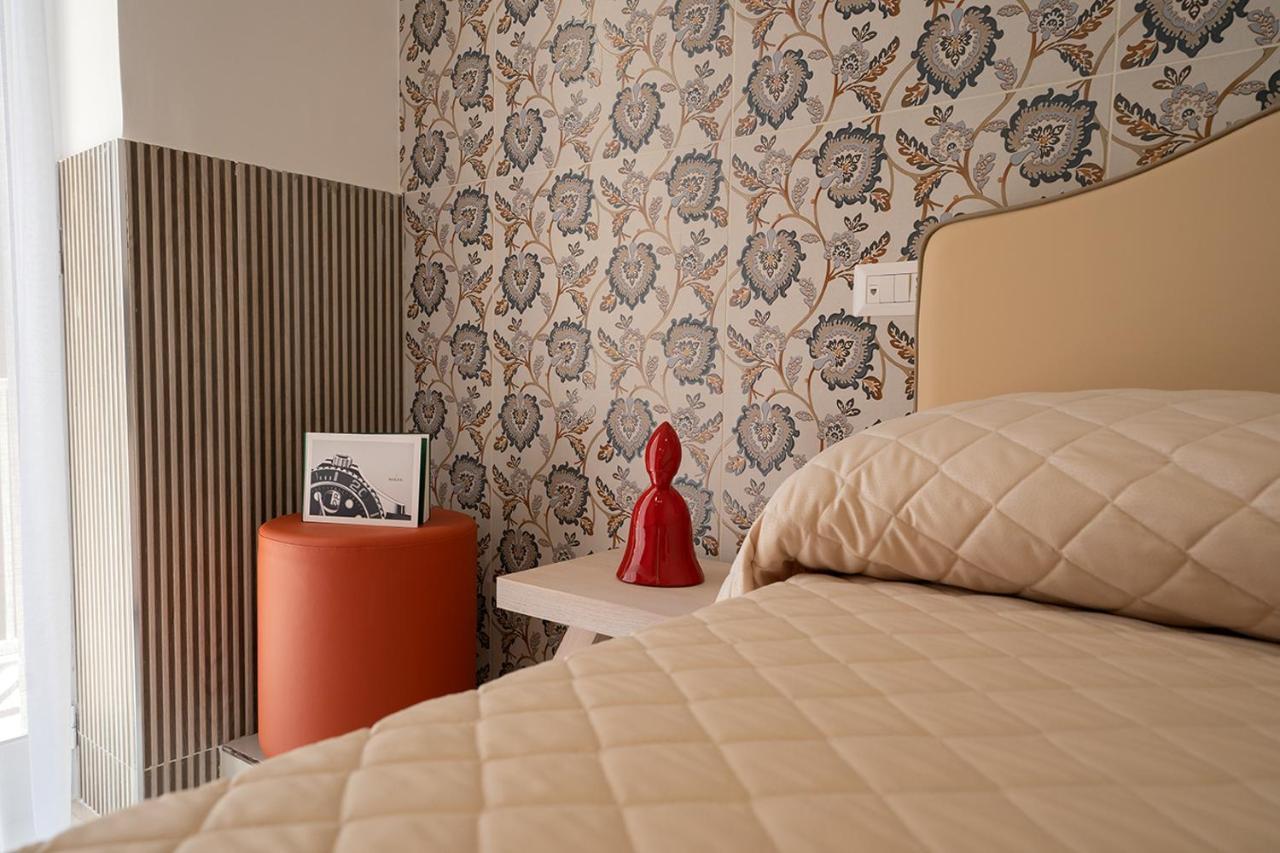 Cla.Pa H. Group - Dislocated Hospitality Hotel Napoli Bagian luar foto