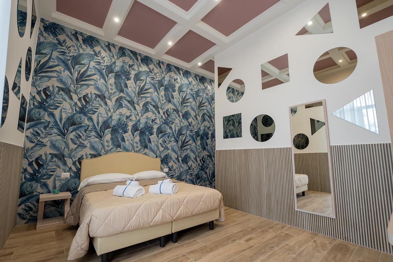 Cla.Pa H. Group - Dislocated Hospitality Hotel Napoli Bagian luar foto