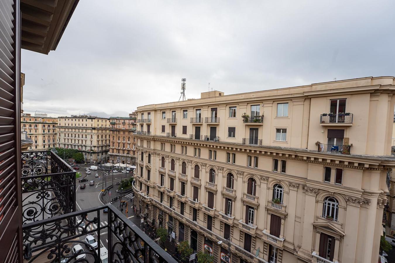 Cla.Pa H. Group - Dislocated Hospitality Hotel Napoli Bagian luar foto